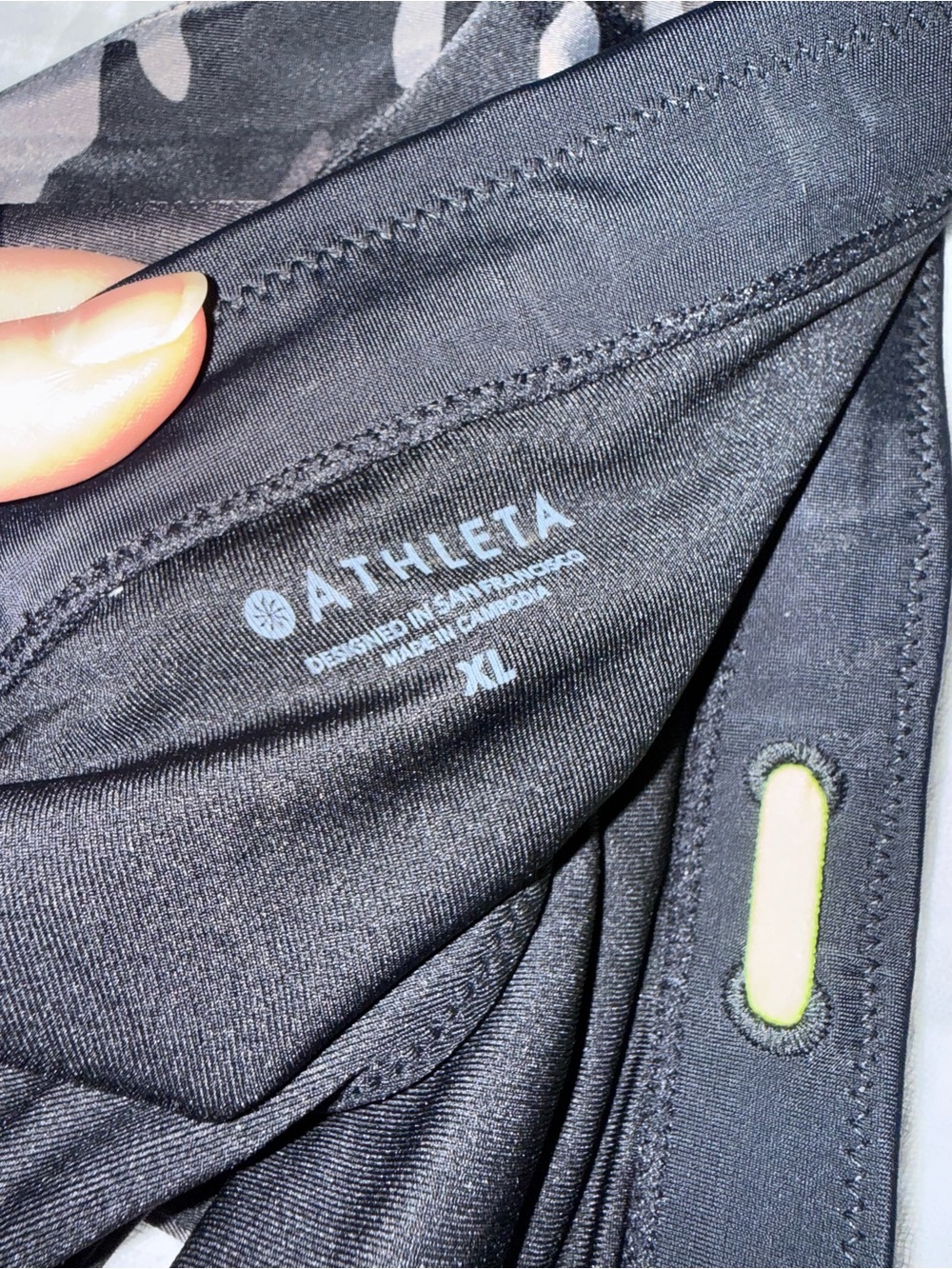Athleta Freestyle Camo Full Swim Bottom Size XL - Picture 4 of 4
